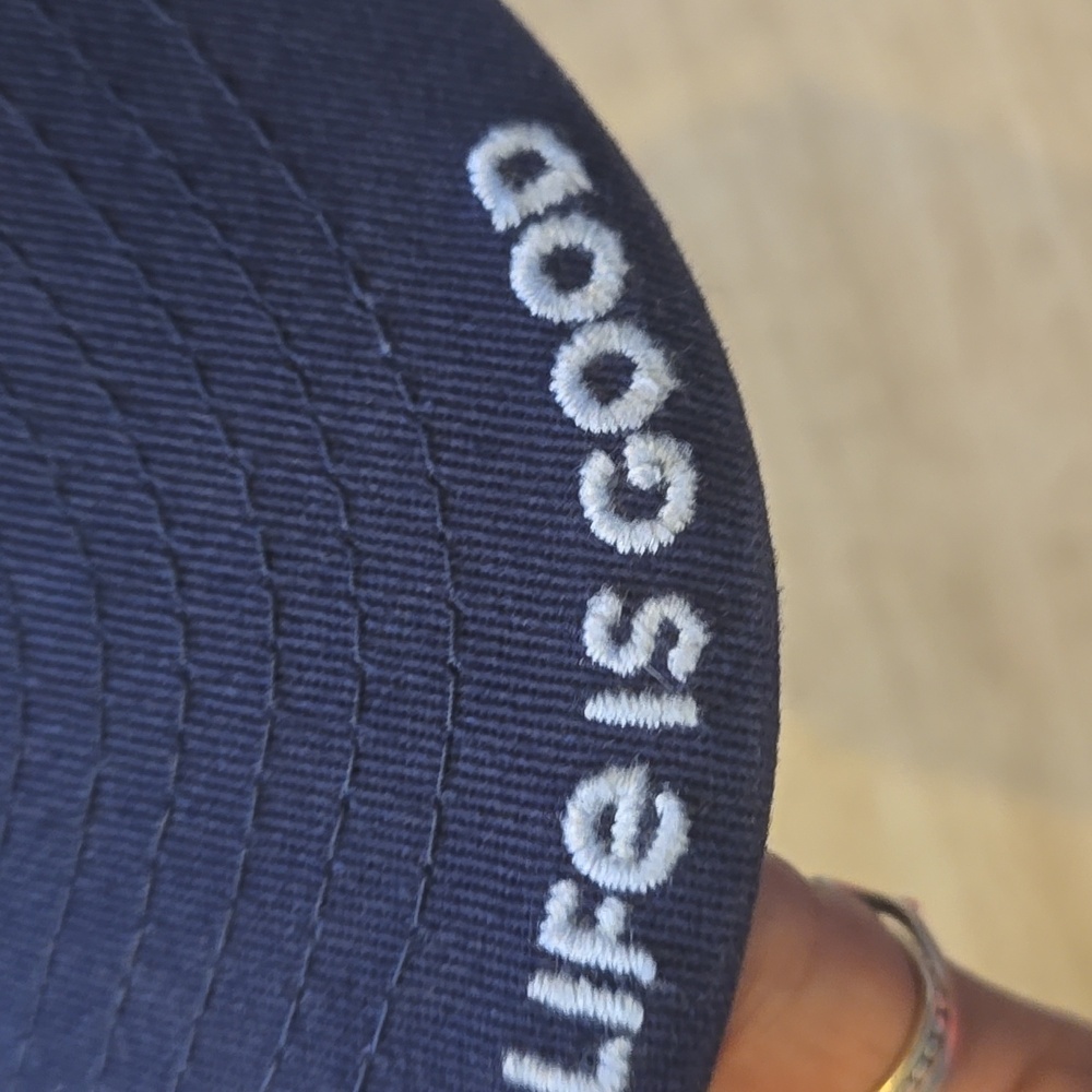 New Life Is Good Darkest Blue "Good Vibes" Brian Wilson Tribute Embroidered Hat - Picture 5 of 9